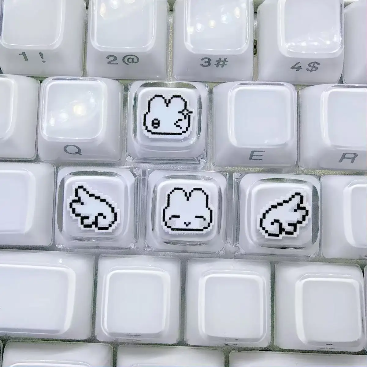 Juego de 4 teclas con diseño d - Gaming Accessories Aesthetic reseña y precio