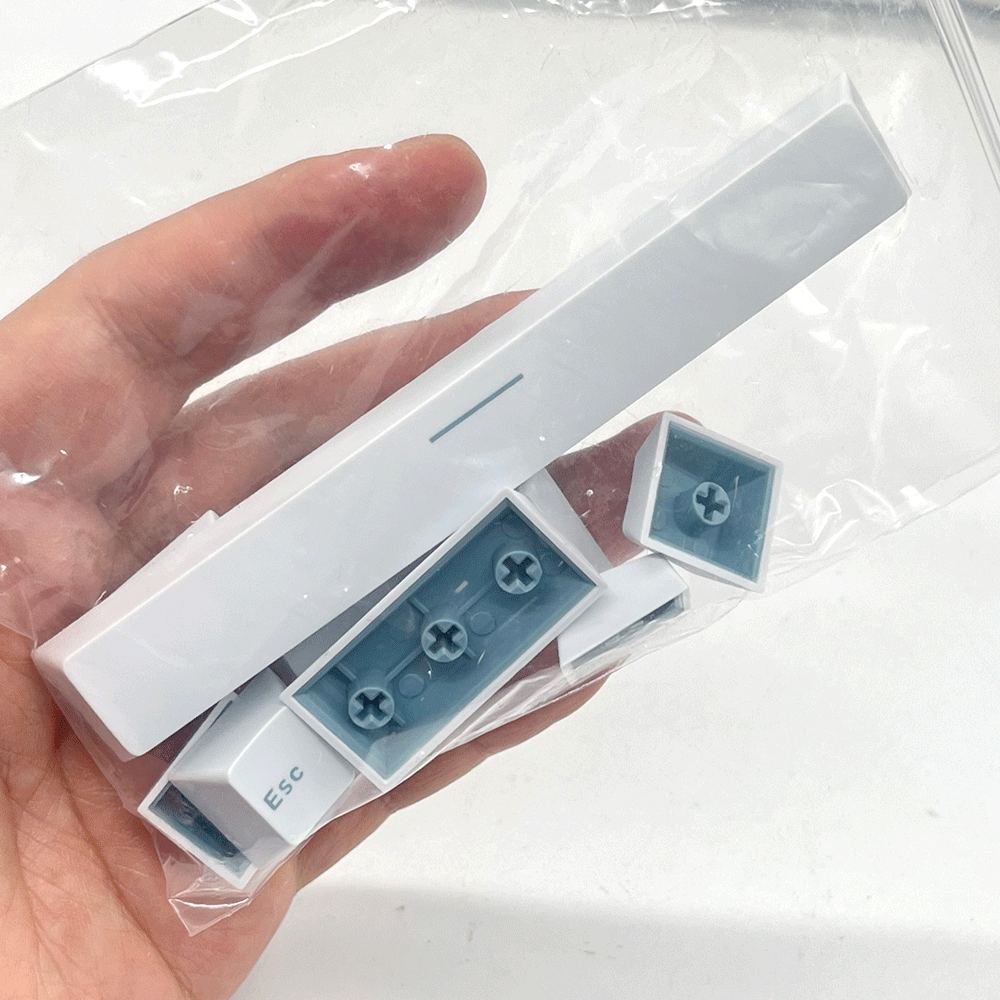 Teclas PBT con perfil Cherry p - Gaming Accessories Aesthetic reseña y precio